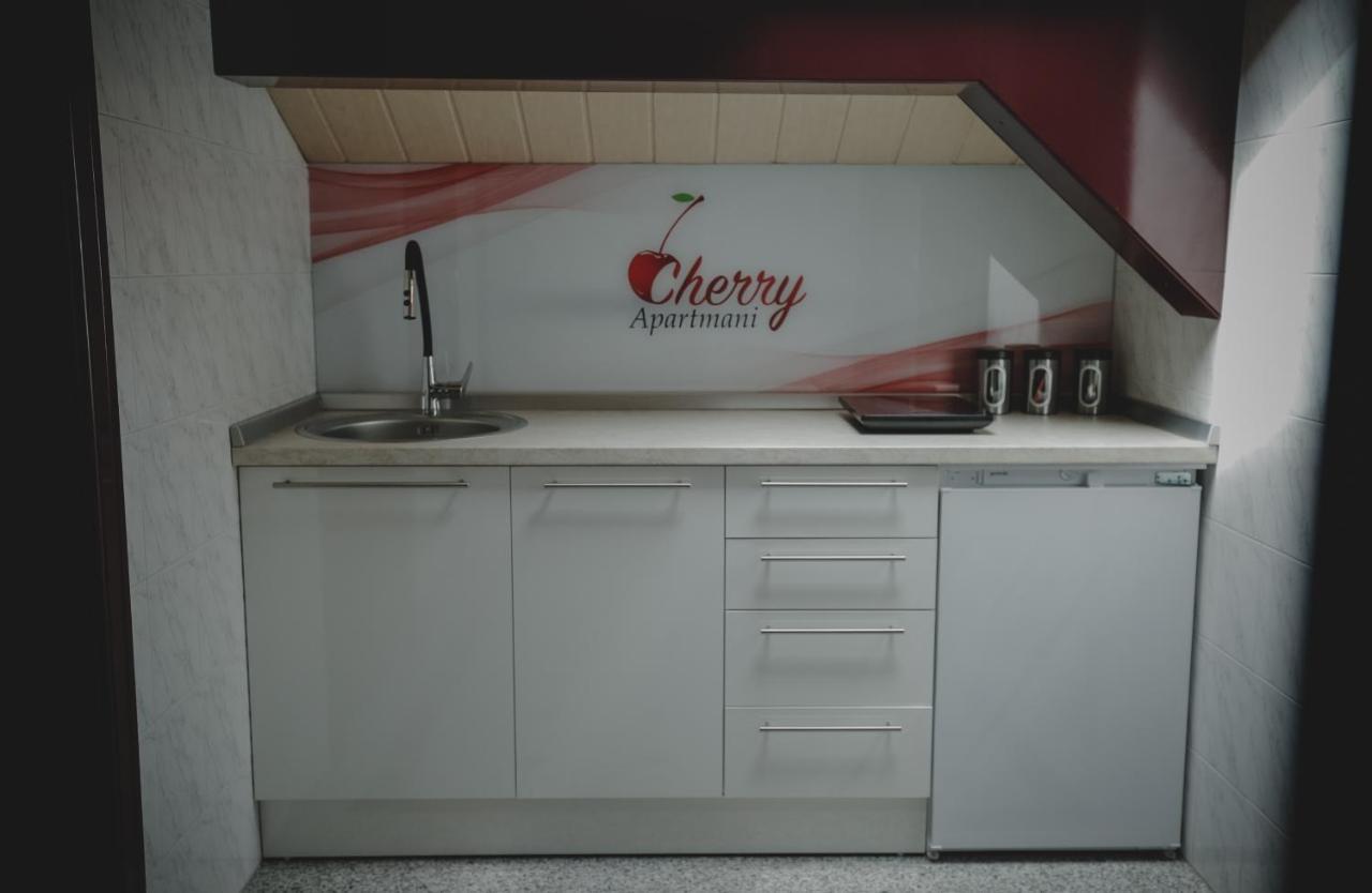 Cherry Apartmani Горні-Мілановац Екстер'єр фото